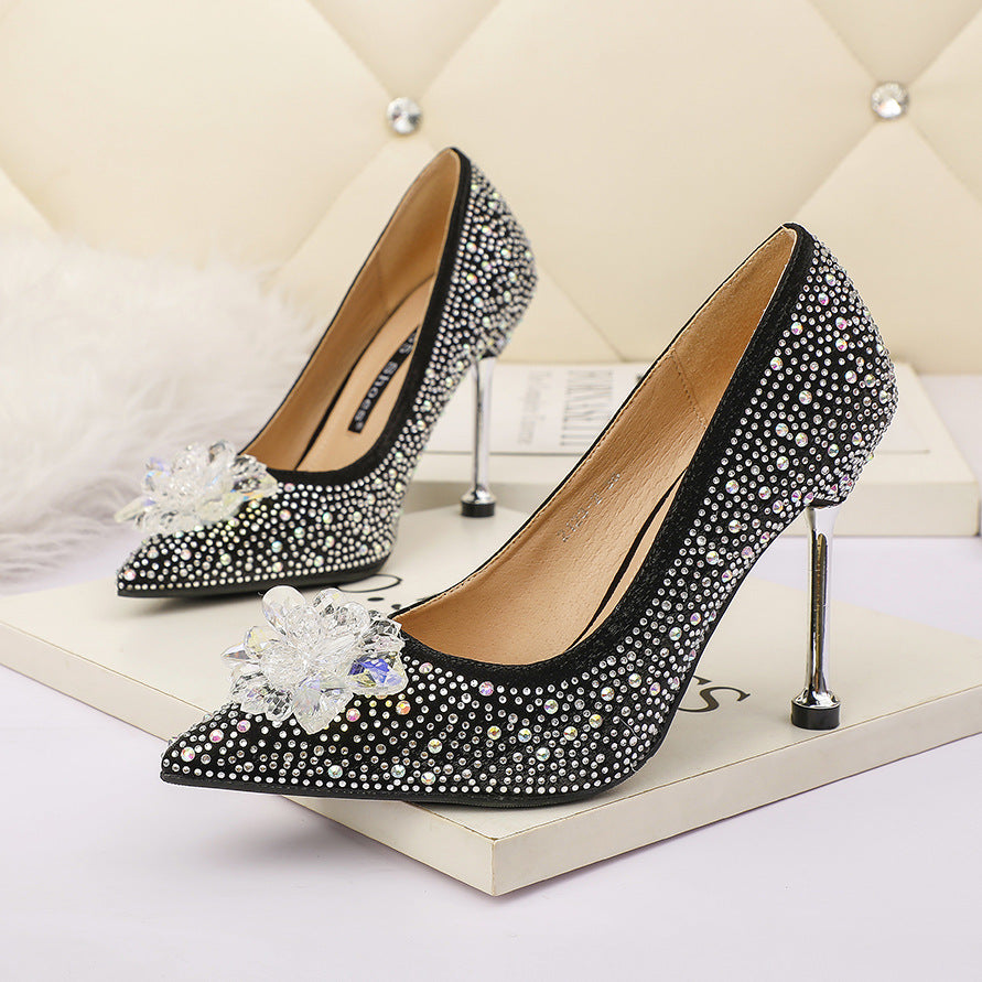 Pointed Toe Rhinestone High Heels – Slim Look & Shallow Cut